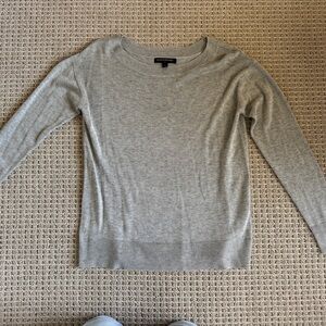 Banana Republic Light Gray Women's Sweater size small